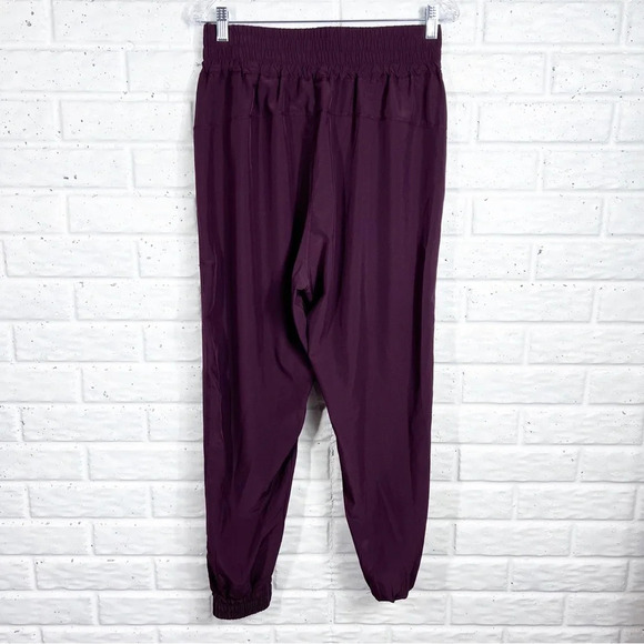 HALARA Berry Red Lightweight Joggers - Picture 4 of 7